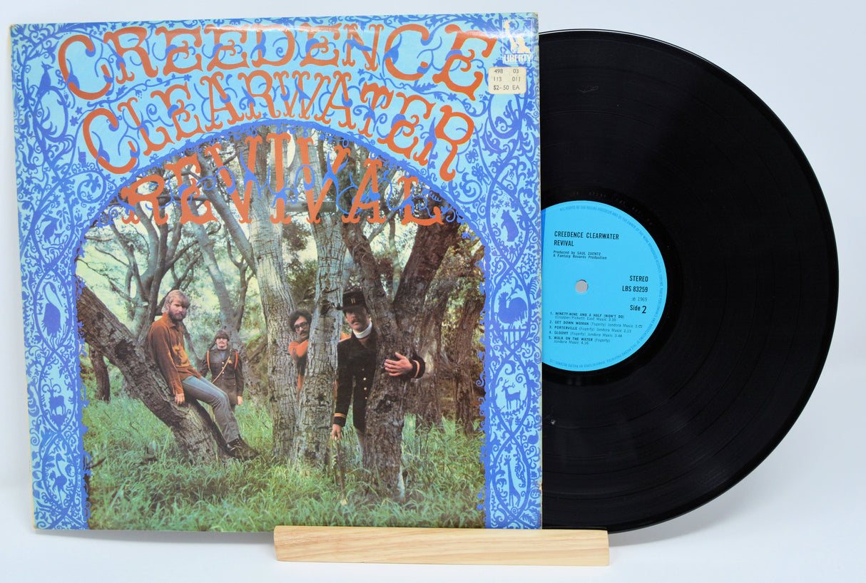 Creedence Clearwater Revival - Creedence Clearwater Revival