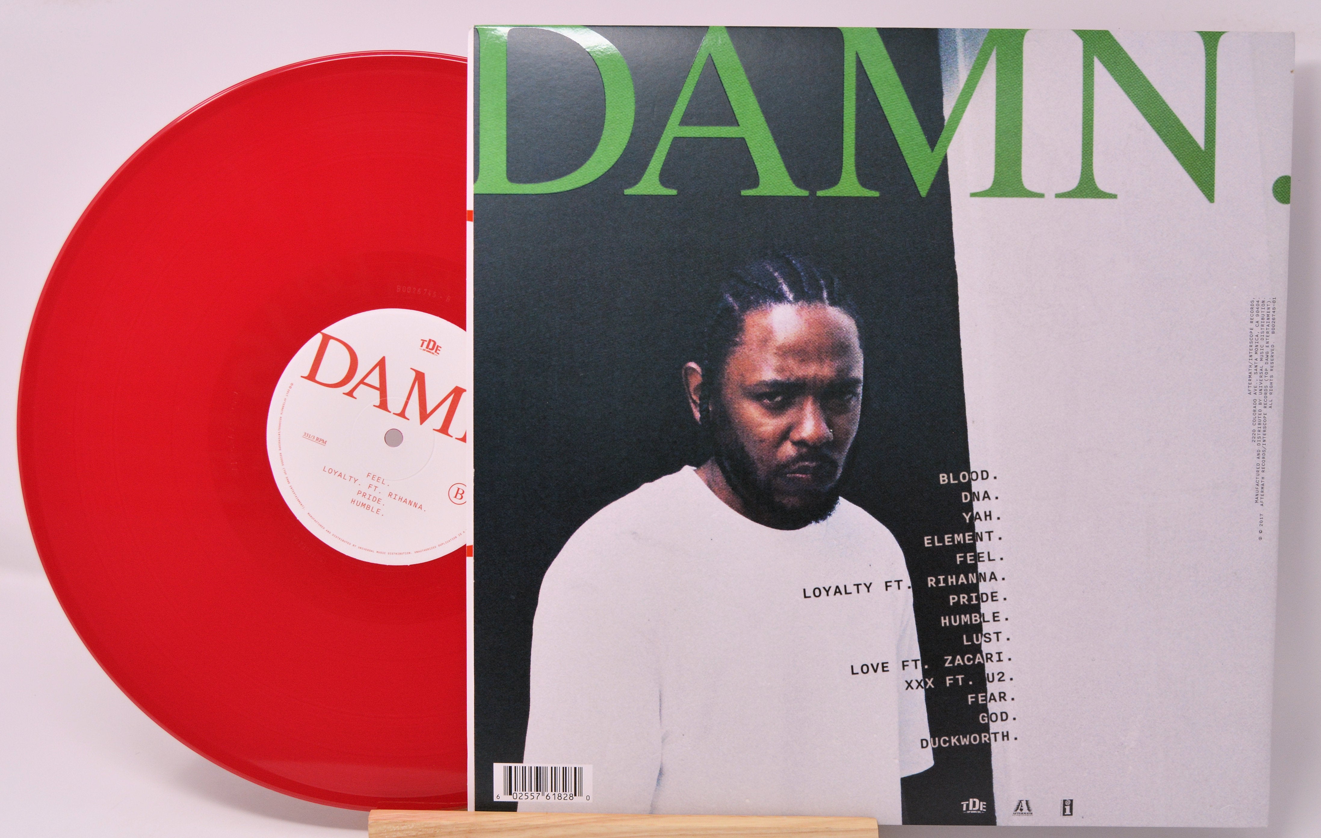 SEALED RED Kendrick Lamar DAMN. 2LP hotsell Vinyl Record