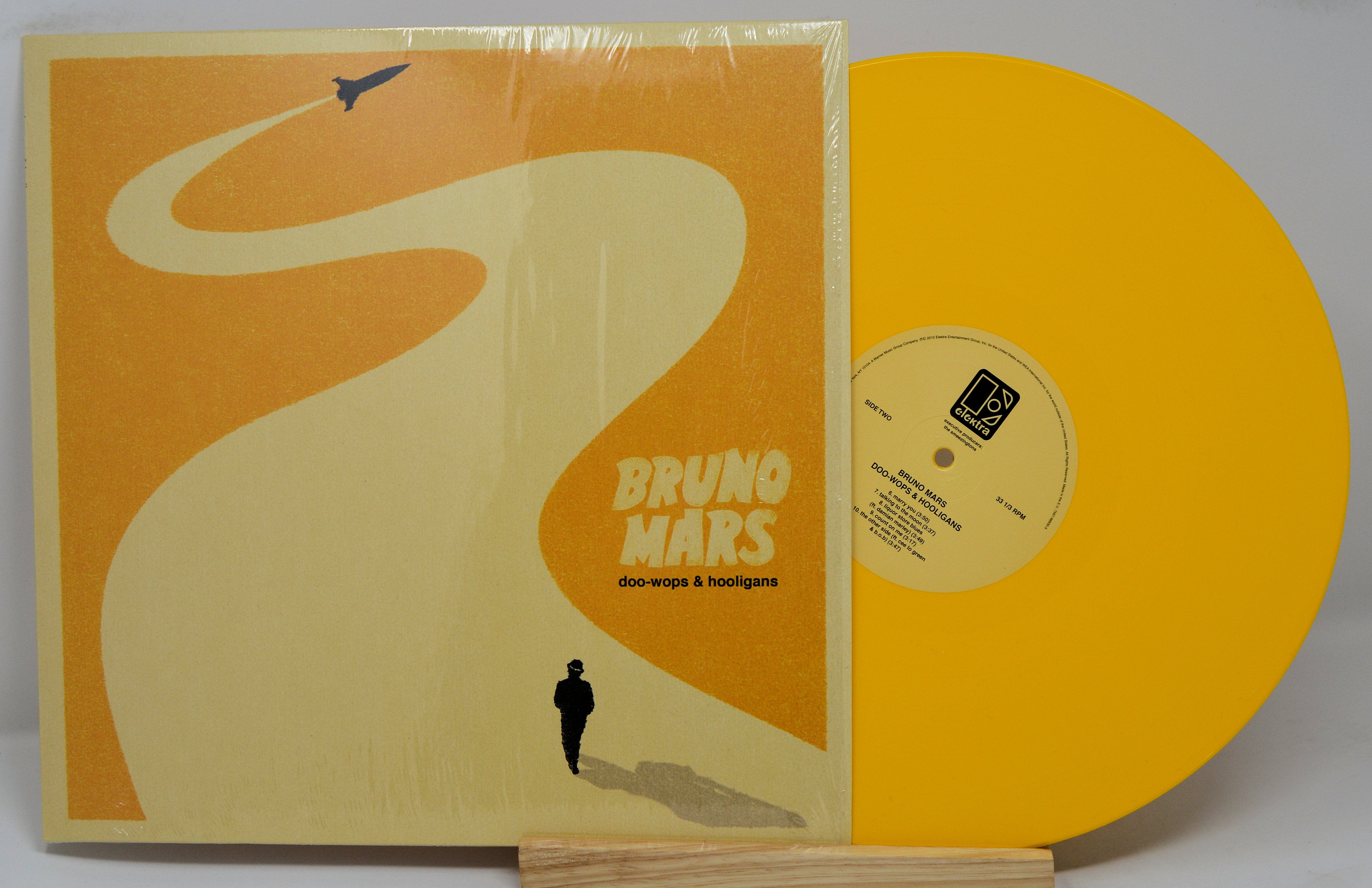 Sealed Bruno Mars Doo-wops & Hooligans sold Vinyl Album