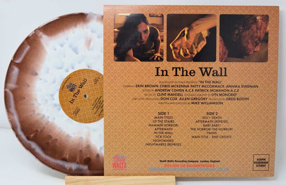 Soundtrack - In The Wall (Clint Mansell)