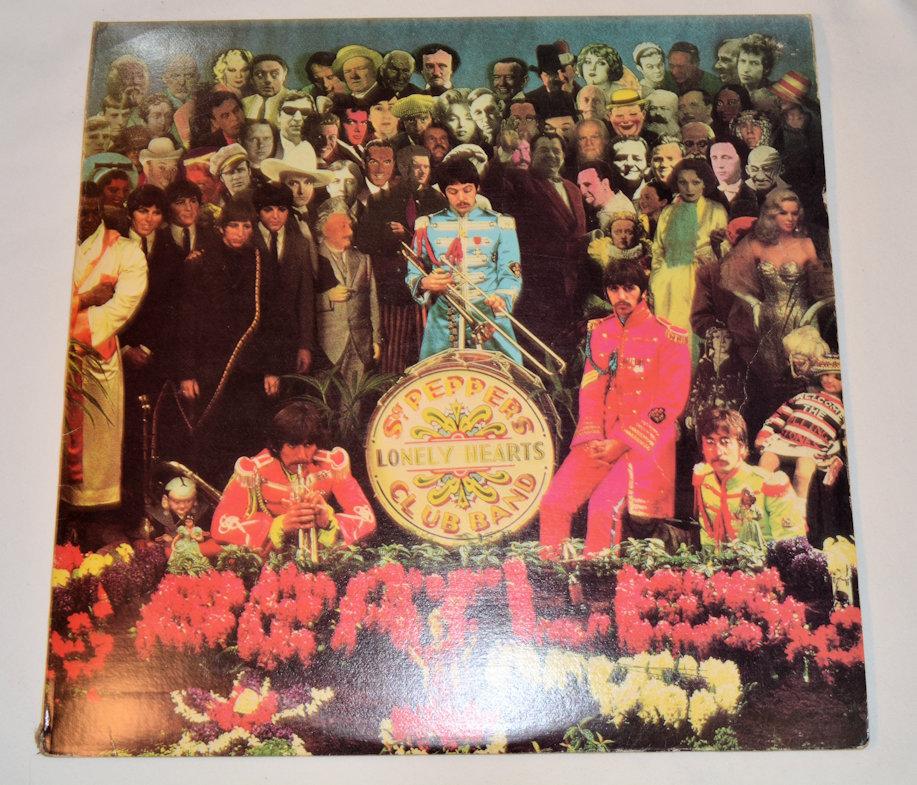 BEATLES sgt PEPPER'S sold Lonely Hearts Club Band 1967 BC-4113 Black Cat Records Taiwan